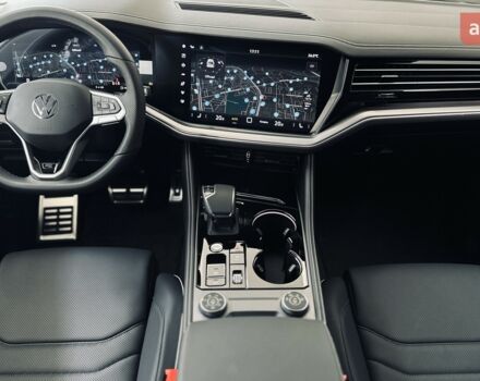 купити нове авто Фольксваген Туарег 2025 року від офіційного дилера Автодім Атлант на Вацлава Гавела Фольксваген фото