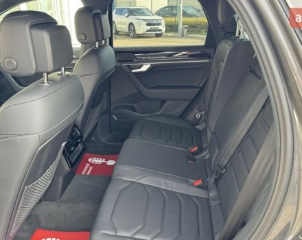 Фольксваген Туарег, объемом двигателя 2.97 л и пробегом 0 тыс. км за 66600 $, фото 16 на Automoto.ua