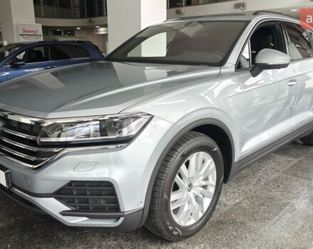 купить новое авто Фольксваген Туарег 2025 года от официального дилера Автодім Атлант на Вацлава Гавела Фольксваген фото