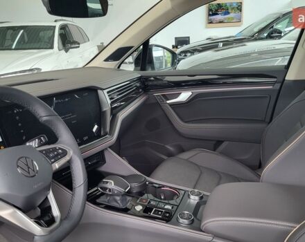 Фольксваген Туарег, объемом двигателя 2.97 л и пробегом 0 тыс. км за 85505 $, фото 6 на Automoto.ua