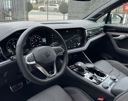 Фольксваген Туарег, объемом двигателя 2.97 л и пробегом 0 тыс. км за 88000 $, фото 14 на Automoto.ua