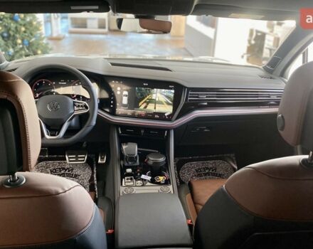 Фольксваген Туарег, объемом двигателя 2.97 л и пробегом 0 тыс. км за 87500 $, фото 12 на Automoto.ua