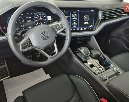 Фольксваген Туарег, об'ємом двигуна 2.97 л та пробігом 0 тис. км за 87816 $, фото 31 на Automoto.ua