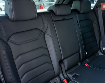 Фольксваген Туарег, объемом двигателя 2.97 л и пробегом 0 тыс. км за 66500 $, фото 19 на Automoto.ua