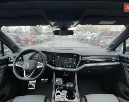 Фольксваген Туарег, объемом двигателя 2.97 л и пробегом 0 тыс. км за 86190 $, фото 5 на Automoto.ua