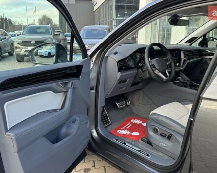 Фольксваген Туарег, об'ємом двигуна 2.97 л та пробігом 0 тис. км за 84900 $, фото 14 на Automoto.ua