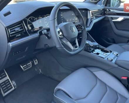 Фольксваген Туарег, объемом двигателя 2.97 л и пробегом 0 тыс. км за 86560 $, фото 11 на Automoto.ua