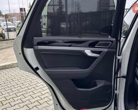 Фольксваген Туарег, объемом двигателя 2.97 л и пробегом 0 тыс. км за 87554 $, фото 26 на Automoto.ua