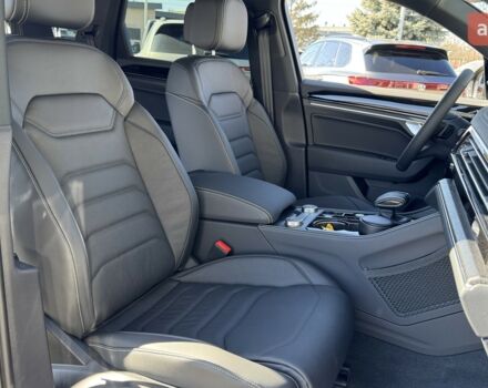 Фольксваген Туарег, объемом двигателя 2.99 л и пробегом 0 тыс. км за 65500 $, фото 26 на Automoto.ua