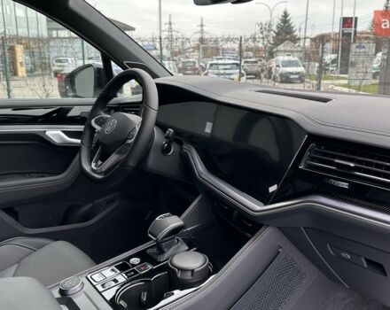 Фольксваген Туарег, объемом двигателя 2.97 л и пробегом 0 тыс. км за 87554 $, фото 30 на Automoto.ua