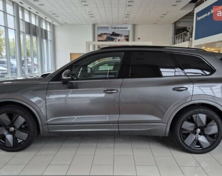 Фольксваген Туарег, объемом двигателя 2.97 л и пробегом 0 тыс. км за 88917 $, фото 2 на Automoto.ua