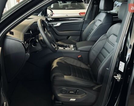 Фольксваген Туарег, об'ємом двигуна 2.97 л та пробігом 0 тис. км за 69991 $, фото 44 на Automoto.ua