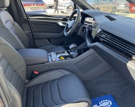 Фольксваген Туарег, об'ємом двигуна 2.99 л та пробігом 0 тис. км за 65500 $, фото 24 на Automoto.ua