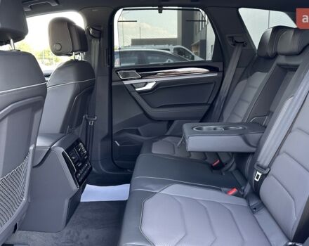 Фольксваген Туарег, объемом двигателя 2.97 л и пробегом 0 тыс. км за 87000 $, фото 30 на Automoto.ua