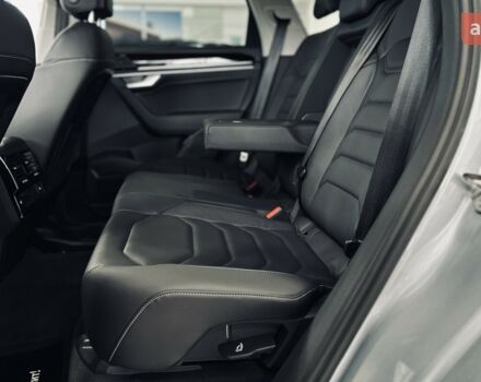 купить новое авто Фольксваген Туарег 2025 года от официального дилера Автодім Атлант на Вацлава Гавела Фольксваген фото