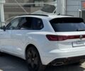 Фольксваген Туарег, объемом двигателя 2.97 л и пробегом 0 тыс. км за 87700 $, фото 4 на Automoto.ua