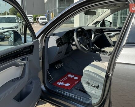 Фольксваген Туарег, объемом двигателя 2.97 л и пробегом 0 тыс. км за 84990 $, фото 17 на Automoto.ua