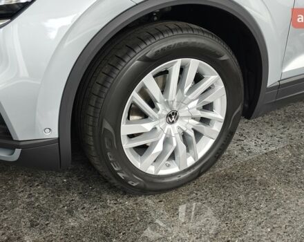 купить новое авто Фольксваген Туарег 2025 года от официального дилера Автодім Атлант на Вацлава Гавела Фольксваген фото