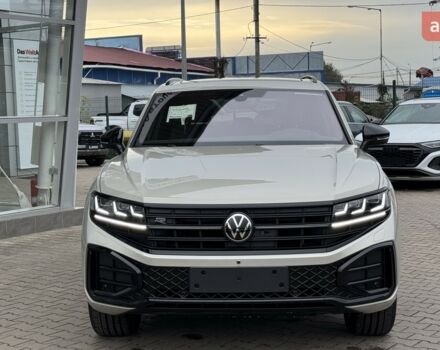 Фольксваген Туарег, объемом двигателя 2.97 л и пробегом 0 тыс. км за 87000 $, фото 2 на Automoto.ua