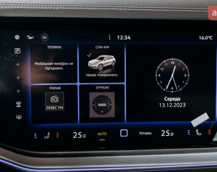 Фольксваген Туарег, объемом двигателя 2.97 л и пробегом 0 тыс. км за 90700 $, фото 12 на Automoto.ua