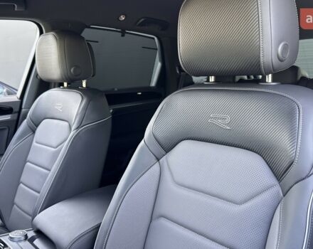 Фольксваген Туарег, объемом двигателя 2.97 л и пробегом 0 тыс. км за 87000 $, фото 10 на Automoto.ua