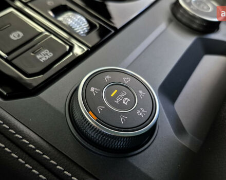 Фольксваген Туарег, объемом двигателя 2.97 л и пробегом 0 тыс. км за 88510 $, фото 11 на Automoto.ua