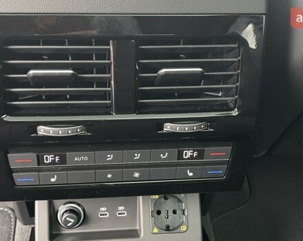 Фольксваген Туарег, объемом двигателя 2.97 л и пробегом 0 тыс. км за 86190 $, фото 18 на Automoto.ua