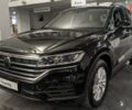 купить новое авто Фольксваген Туарег 2025 года от официального дилера Автодім Атлант на Вацлава Гавела Фольксваген фото