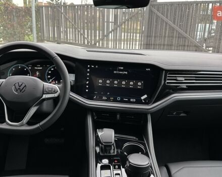 Фольксваген Туарег 2025 в Николаеве на Automoto.ua Фольксваген Туарег, объемом двигателя 2.97 л и пробегом 0 тыс. км за 68000 $, фото 18 на Automoto.ua