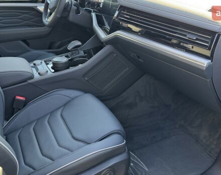 Фольксваген Туарег, об'ємом двигуна 2.97 л та пробігом 0 тис. км за 87860 $, фото 7 на Automoto.ua