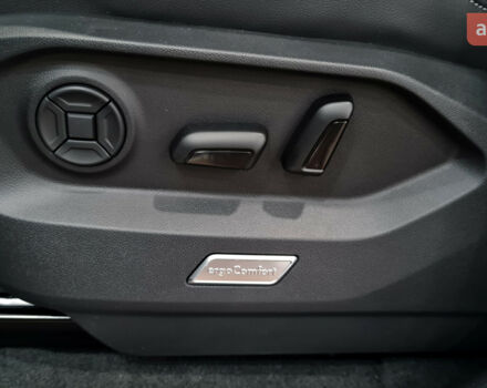 Фольксваген Туарег, об'ємом двигуна 2.99 л та пробігом 0 тис. км за 68700 $, фото 11 на Automoto.ua