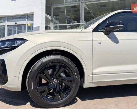 Фольксваген Туарег, объемом двигателя 2.97 л и пробегом 0 тыс. км за 83500 $, фото 2 на Automoto.ua