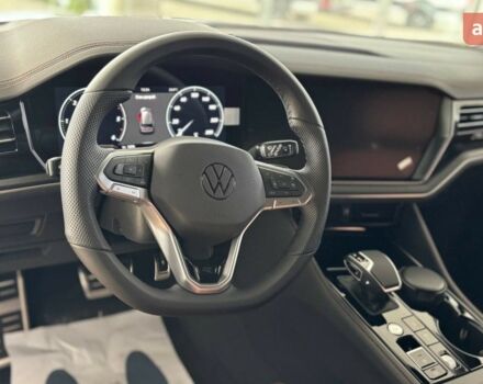 Фольксваген Туарег, объемом двигателя 2.97 л и пробегом 0 тыс. км за 90689 $, фото 21 на Automoto.ua