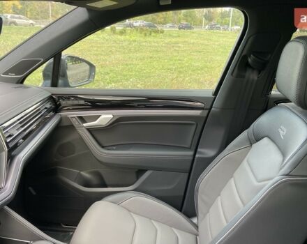 Фольксваген Туарег, об'ємом двигуна 2.97 л та пробігом 0 тис. км за 90632 $, фото 11 на Automoto.ua