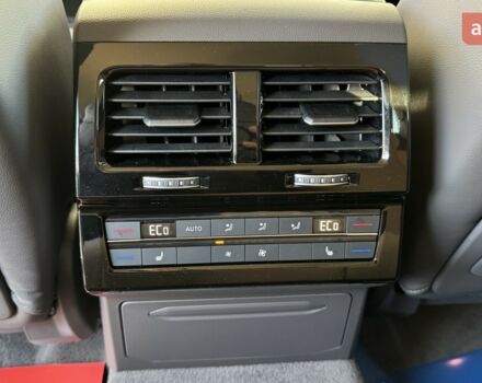 Фольксваген Туарег, об'ємом двигуна 2.97 л та пробігом 0 тис. км за 83500 $, фото 27 на Automoto.ua