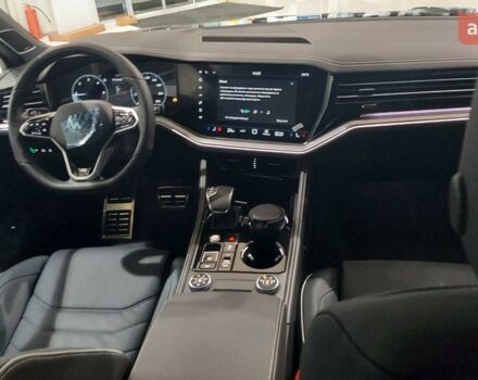 Фольксваген Туарег, об'ємом двигуна 2.97 л та пробігом 0 тис. км за 86865 $, фото 32 на Automoto.ua