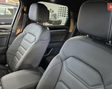 Фольксваген Туарег, объемом двигателя 2.99 л и пробегом 0 тыс. км за 69035 $, фото 5 на Automoto.ua