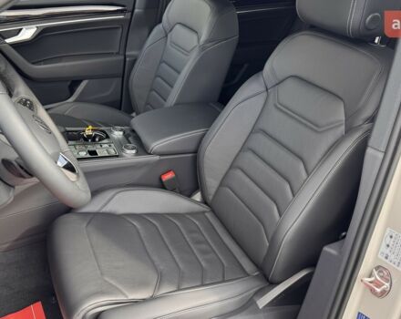 Фольксваген Туарег, объемом двигателя 2.97 л и пробегом 0 тыс. км за 70650 $, фото 7 на Automoto.ua