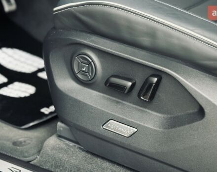 Фольксваген Туарег, объемом двигателя 2.99 л и пробегом 0 тыс. км за 87102 $, фото 29 на Automoto.ua