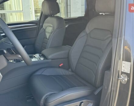 Фольксваген Туарег, объемом двигателя 2.97 л и пробегом 0 тыс. км за 67700 $, фото 14 на Automoto.ua