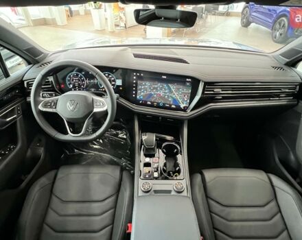 купити нове авто Фольксваген Туарег 2025 року від офіційного дилера Автодім Атлант на Дніпровській набережній Фольксваген фото