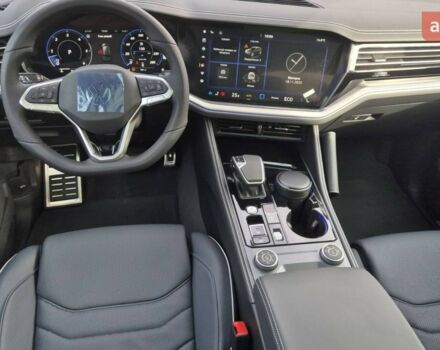 Фольксваген Туарег, об'ємом двигуна 2.97 л та пробігом 0 тис. км за 87310 $, фото 20 на Automoto.ua