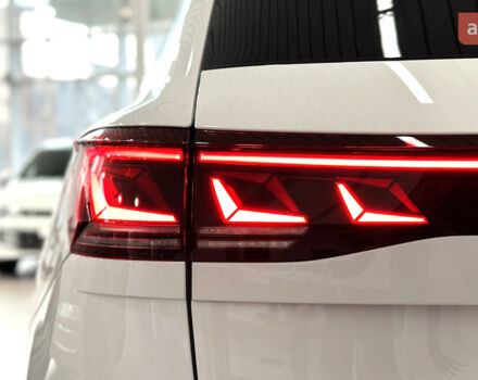 купить новое авто Фольксваген Туарег 2025 года от официального дилера Автодім Атлант на Вацлава Гавела Фольксваген фото