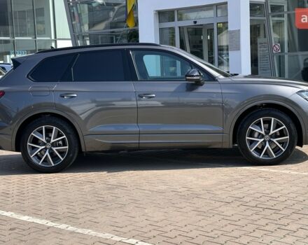 Фольксваген Туарег, объемом двигателя 2.97 л и пробегом 0 тыс. км за 82500 $, фото 6 на Automoto.ua