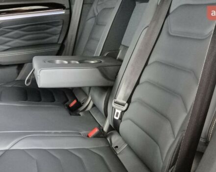 Фольксваген Туарег, об'ємом двигуна 2.97 л та пробігом 0 тис. км за 87235 $, фото 27 на Automoto.ua