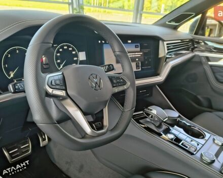 Фольксваген Туарег, объемом двигателя 2.97 л и пробегом 0 тыс. км за 86637 $, фото 18 на Automoto.ua