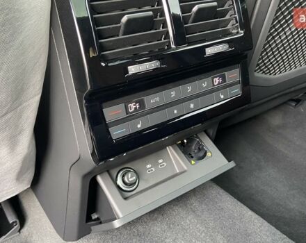 Фольксваген Туарег, объемом двигателя 2.97 л и пробегом 0 тыс. км за 90366 $, фото 13 на Automoto.ua