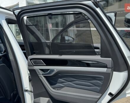 Фольксваген Туарег, об'ємом двигуна 2.97 л та пробігом 0 тис. км за 86100 $, фото 29 на Automoto.ua