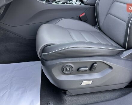 Фольксваген Туарег, объемом двигателя 2.97 л и пробегом 0 тыс. км за 88000 $, фото 12 на Automoto.ua