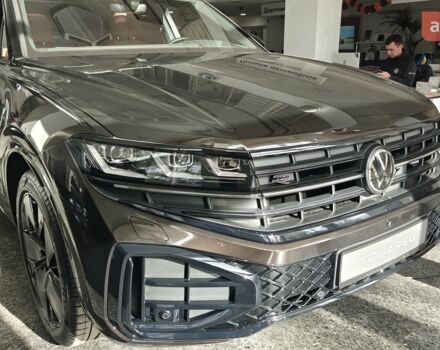 купити нове авто Фольксваген Туарег 2025 року від офіційного дилера Автодім Атлант на Вацлава Гавела Фольксваген фото